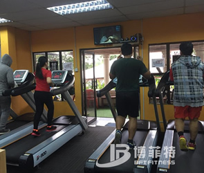 马来西亚客户健身房 桃子视频官网版在线播放健身器材成功案例展示