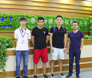 健身器械出口到委内瑞拉 客户来中国采购桃子视频官网版在线播放智能商用健身设备