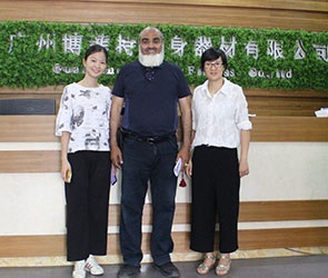 沙特客户来中国进口桃子视频官网版在线播放健身器材